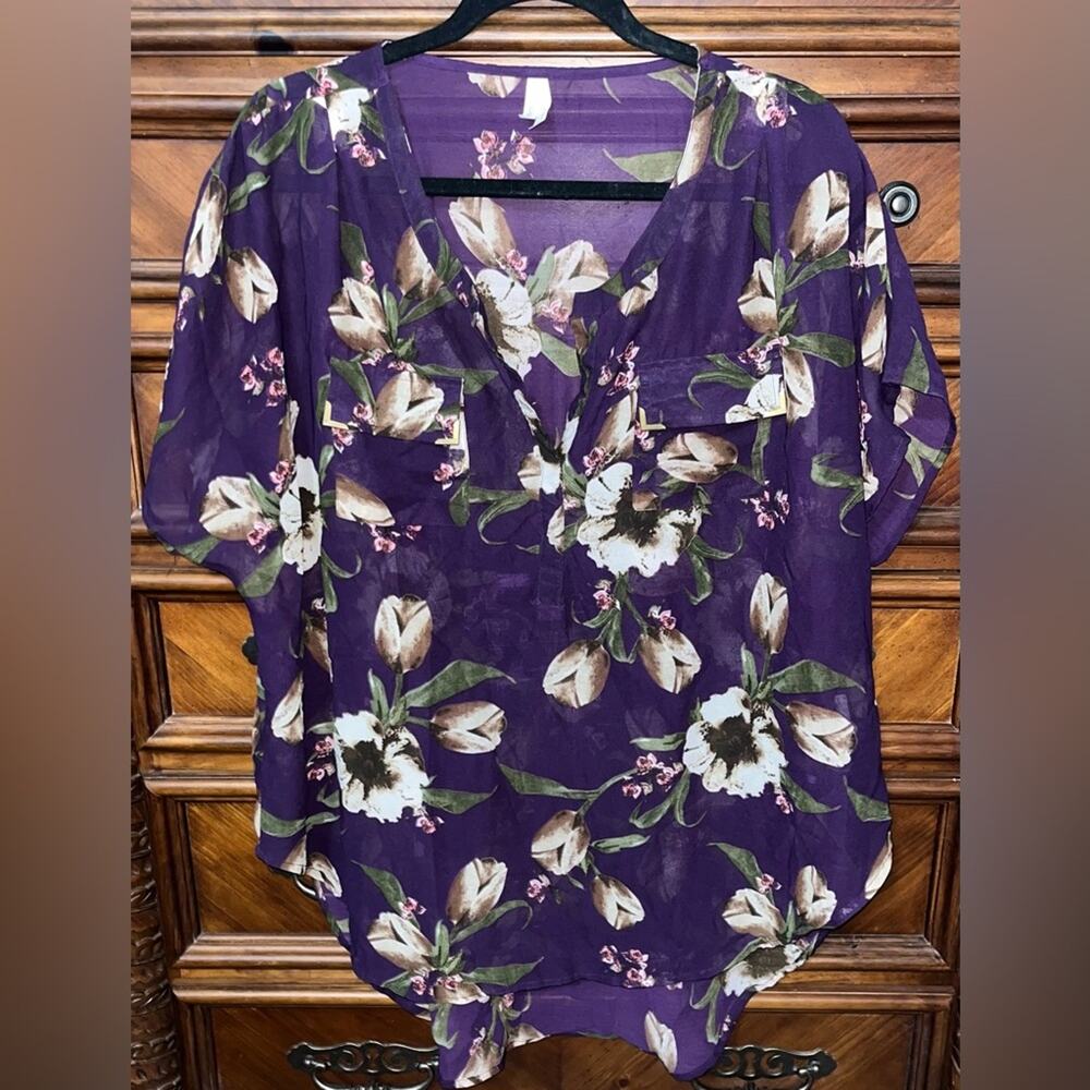 Live 4 Truth Sheer Floral Print Boho Tunic 27” P2P